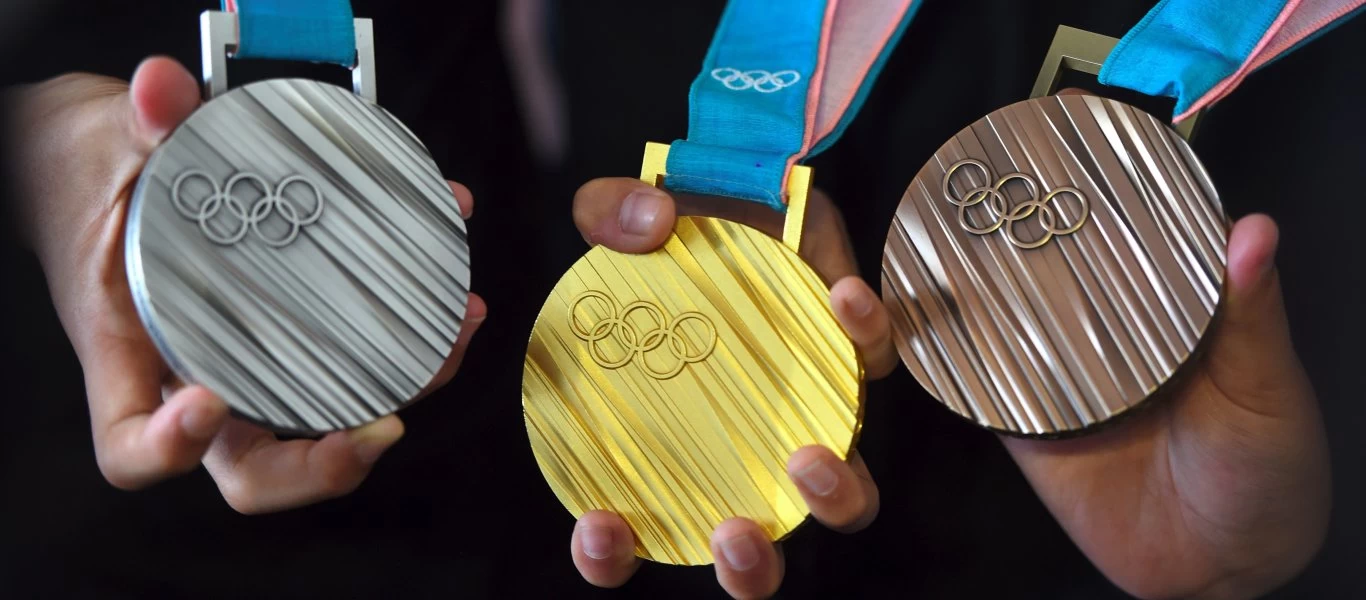 Πρώην Ολυμπιονίκης «έσπασε» την καραντίνα για να... τα πιει σε μπαρ - Τον συνέλαβε η αστυνομία (φώτο)